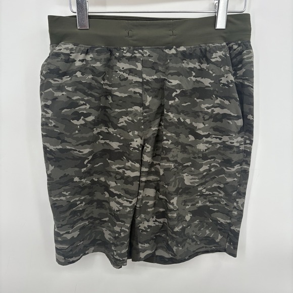 Lululemon T.H.E. Linerless Shorts Green Camo Performance Men's Size Medium 9" - Picture 1 of 6